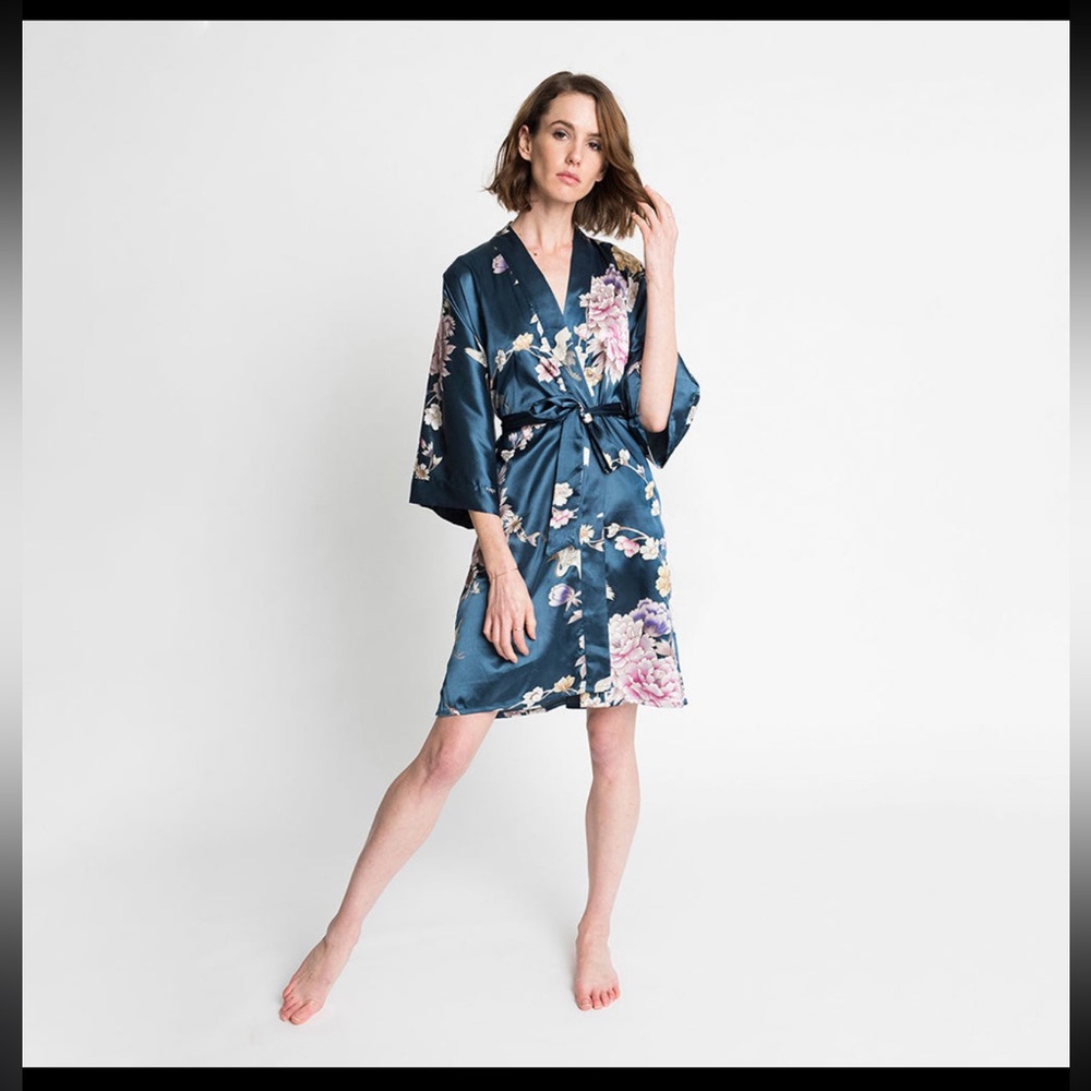Kim + Ono Floral Crane Kimono Robe Navy Blue Satin Lounge Wrap One Size